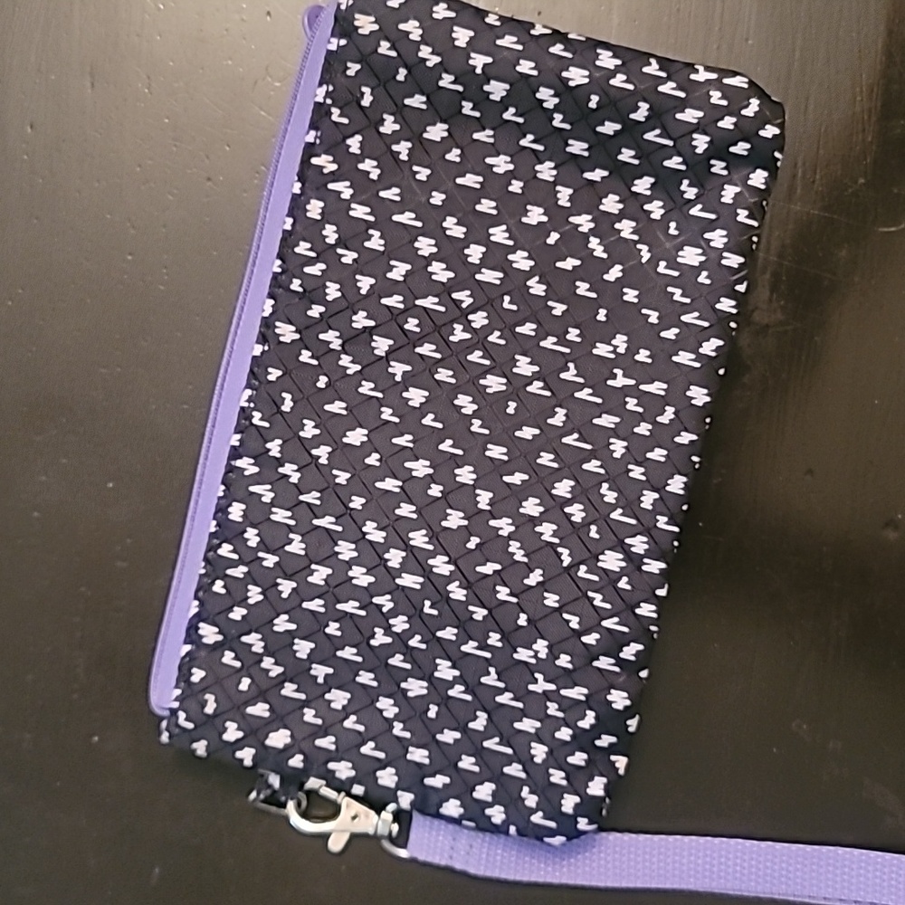 Thirty-One wristlet wallet